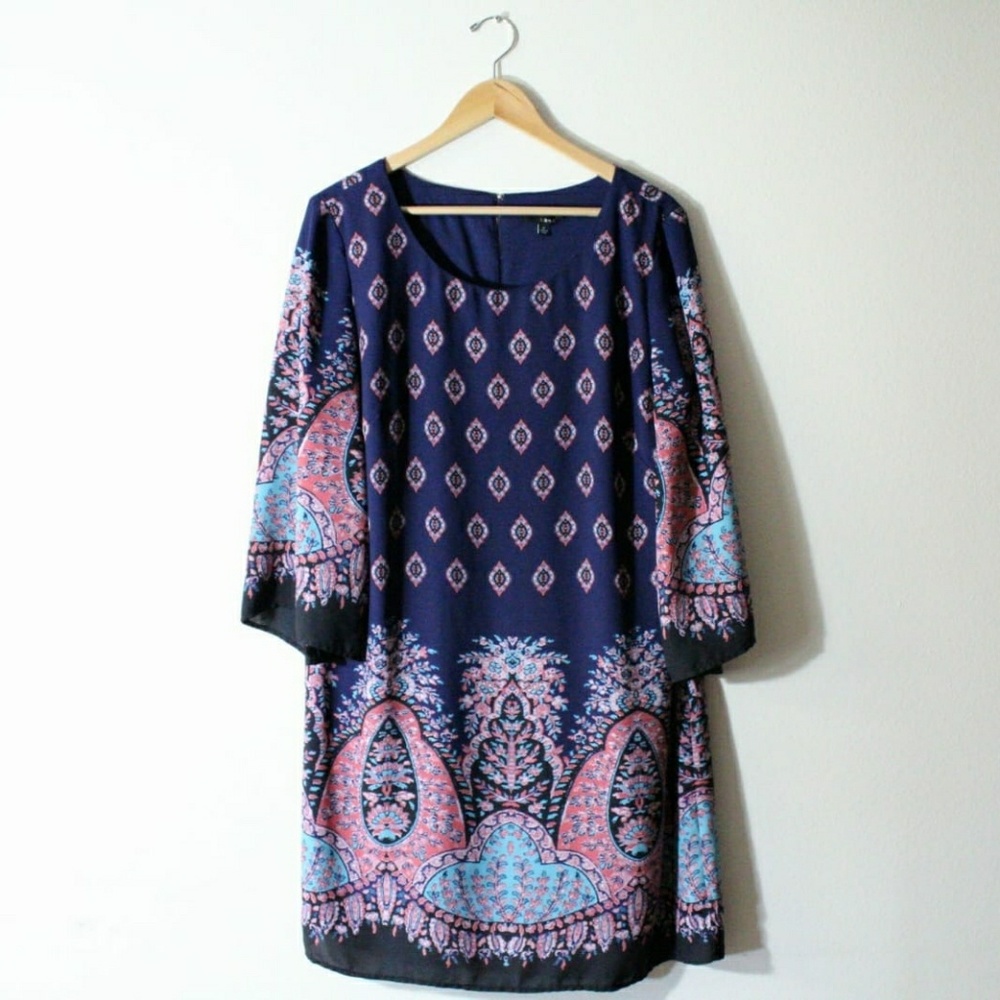 Sangria patterned dress